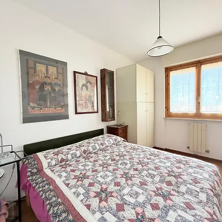 Se221 - Senigallia, Ampio Con Posto Auto Apartamento Senigália